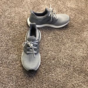Grey adidas ultra boosts size 6.5 worn twice
